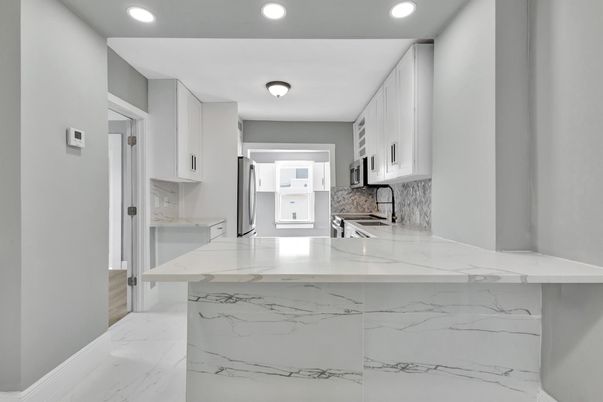 Interior, Kitchen, Marble, Marble Walls, Recessed Lighting