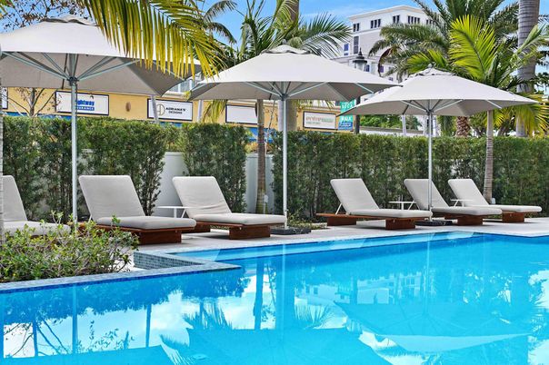 Exterior, Pool