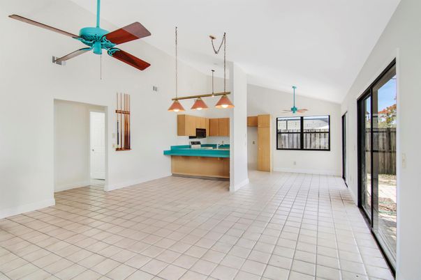 Interior, Kitchen, Pendant Lights