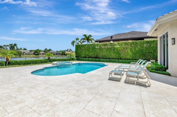 Exterior, Pool, Water