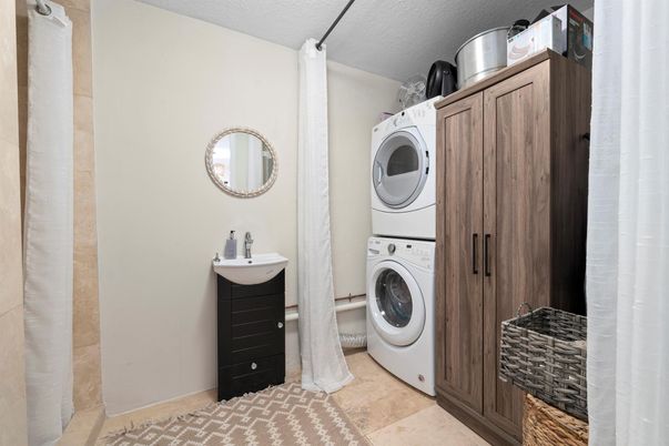 Interior, Utility Closets, Washer