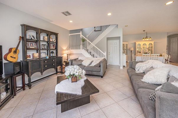 Dining room, Interior, Living room, Pendant Lights, Recessed Lighting