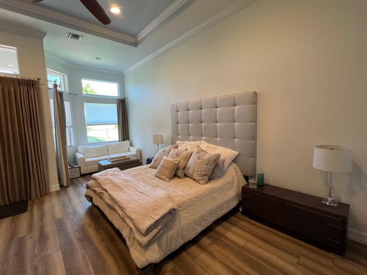 Bedroom, Interior, Recessed Lighting, Wood Texture Flooring