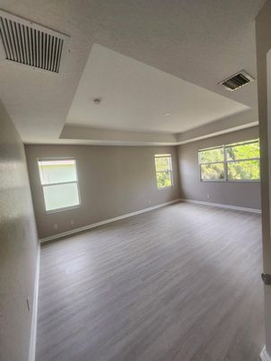 Empty room, Interior, Recessed Lighting, Wood Texture Flooring