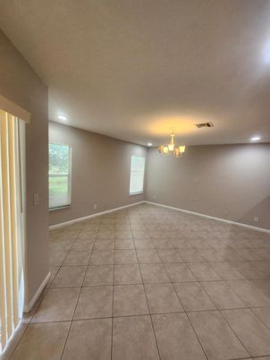 Chandelier, Empty room, Interior, Recessed Lighting
