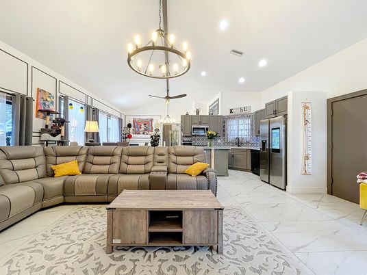 Interior, Kitchen, Living room, Marble, Pendant Lights, Recessed Lighting