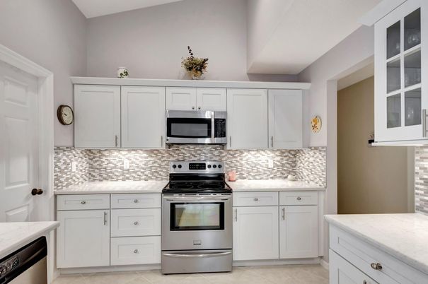 Interior, Kitchen, Stainless Steel Appliances