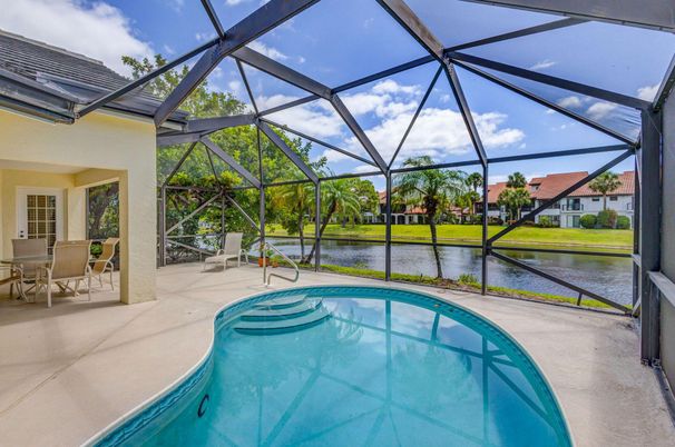 Glass Ceilings, Interior, Pool, Sun Room, Water