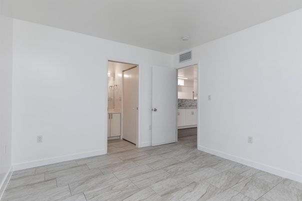 Empty room, Interior, Marble