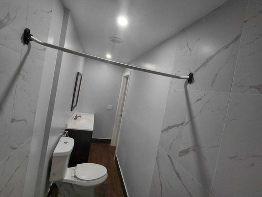 Bathroom, Interior, Marble Walls, Recessed Lighting