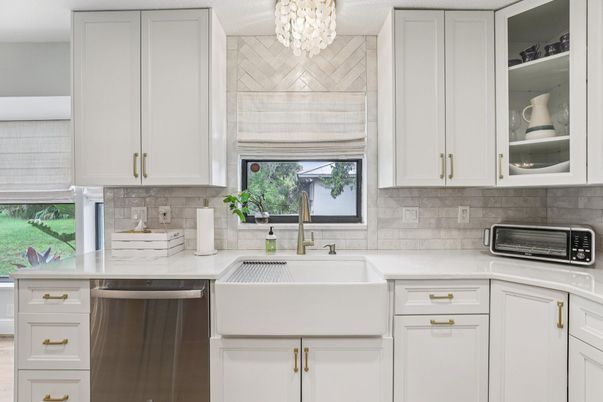 Chandelier, Interior, Kitchen, Stainless Steel Appliances