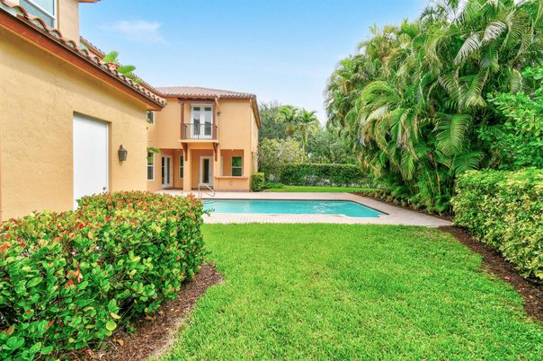Backyard, Exterior, Pool