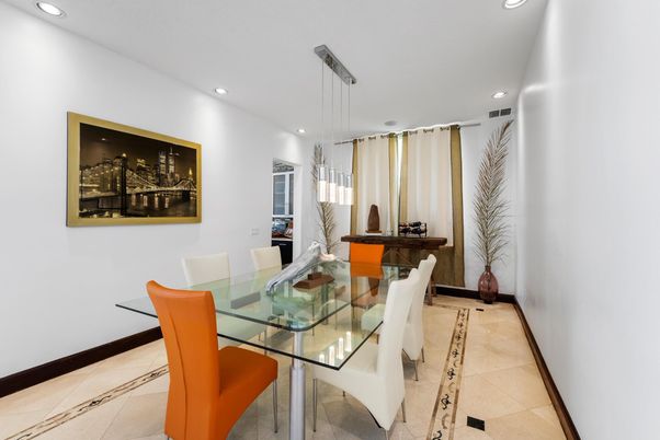 Dining room, Interior, Pendant Lights, Recessed Lighting