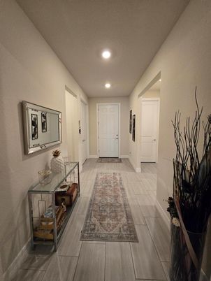 Interior, Recessed Lighting