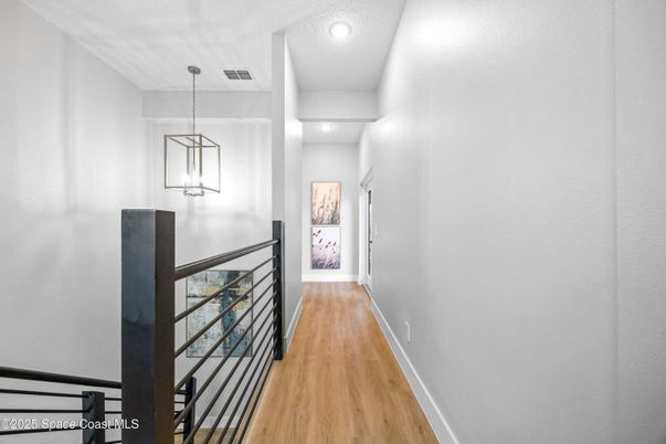 Interior, Pendant Lights, Recessed Lighting, Wood Texture Flooring