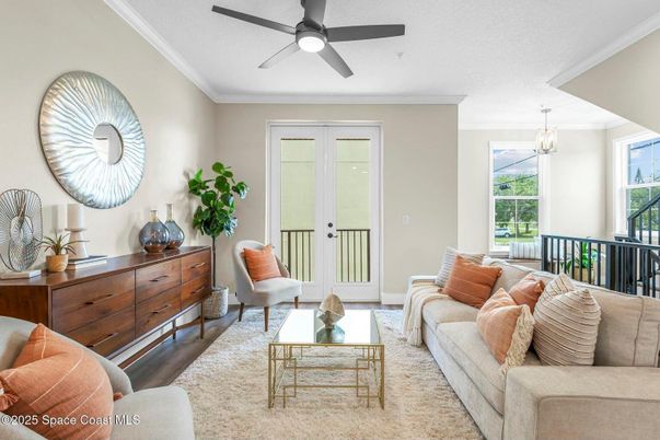Interior, Living room, Pendant Lights, Wood Texture Flooring