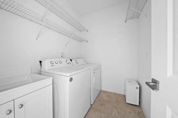Interior, Washer