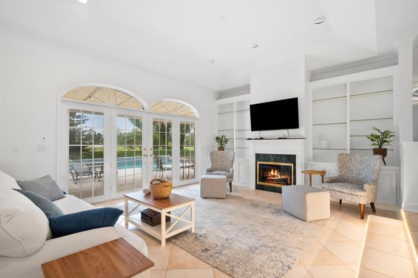 Fireplace, Interior, Living room, Recessed Lighting