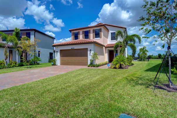 Attached, Backyard, Exterior, Facade, Mediterranean
