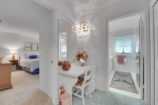 Bedroom, Interior, Marble, Pendant Lights
