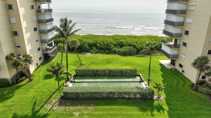 Backyard, Exterior, Pool, Water