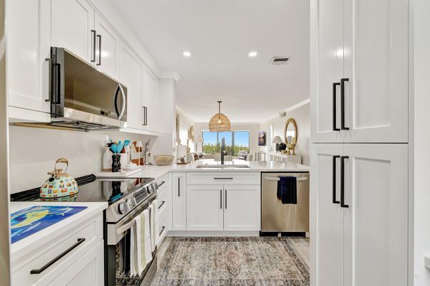 Interior, Kitchen, Pendant Lights, Recessed Lighting, Stainless Steel Appliances