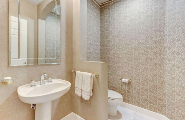 Bathroom, Interior