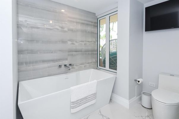 Bathroom, Interior, Marble, Recessed Lighting
