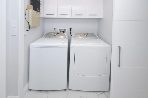 Interior, Marble, Utility Closets, Washer