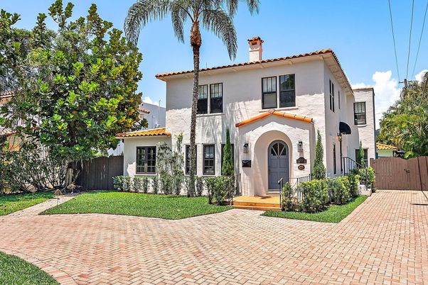 Backyard, Exterior, Facade, Spanish Mediterranean