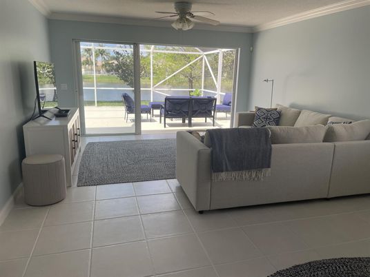 Interior, Living room, Water