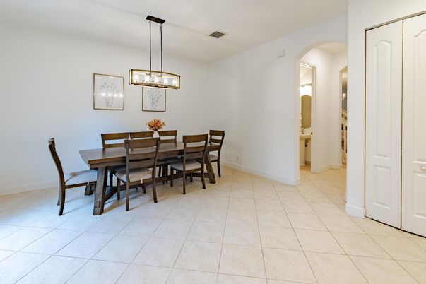 Dining room, Interior, Pendant Lights