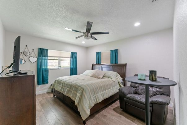 Bedroom, Interior, Recessed Lighting, Wood Texture Flooring