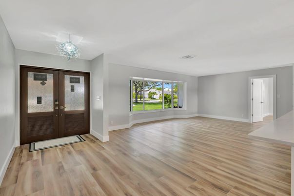 Chandelier, Empty room, Interior, Wood Texture Flooring