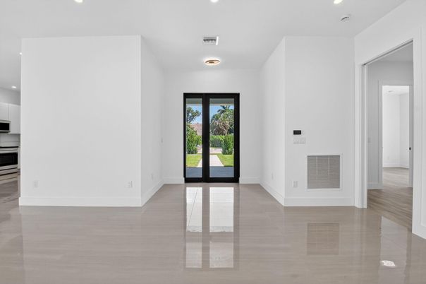 Empty room, Interior, Kitchen, Recessed Lighting