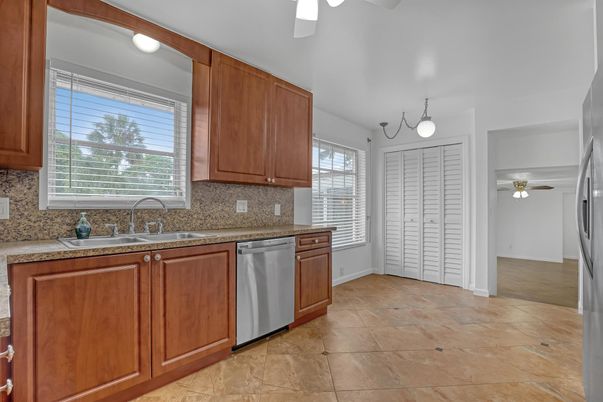 Interior, Kitchen, Pendant Lights