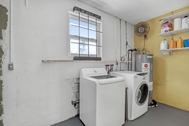 Interior, Washer