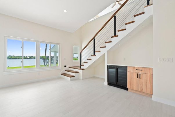 Interior, Recessed Lighting, Water, Wood Texture Flooring