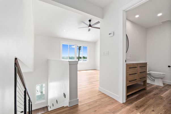 Bathroom, Interior, Recessed Lighting, Wood Texture Flooring