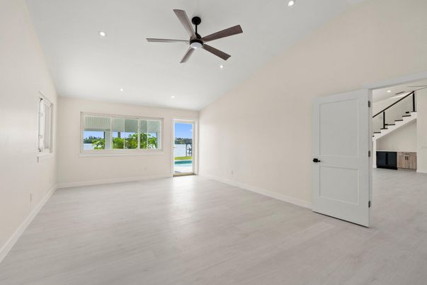 Empty room, Interior, Recessed Lighting, Wood Texture Flooring