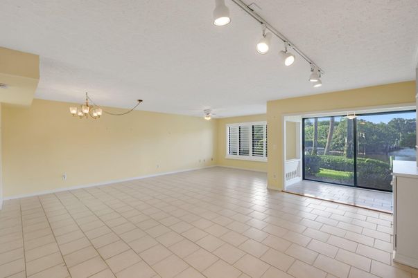 Chandelier, Empty room, Interior