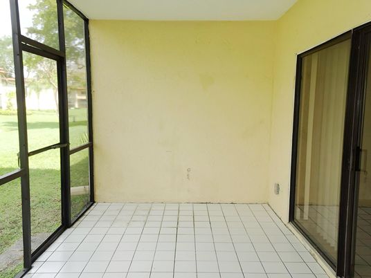 Empty room, Interior, Sun Room