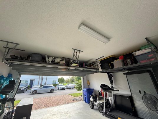 Garage, Interior