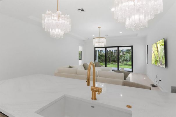Chandelier, Dining room, Interior, Recessed Lighting