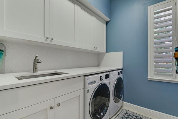 Interior, Washer