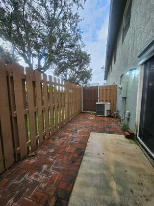 Backyard, Exterior
