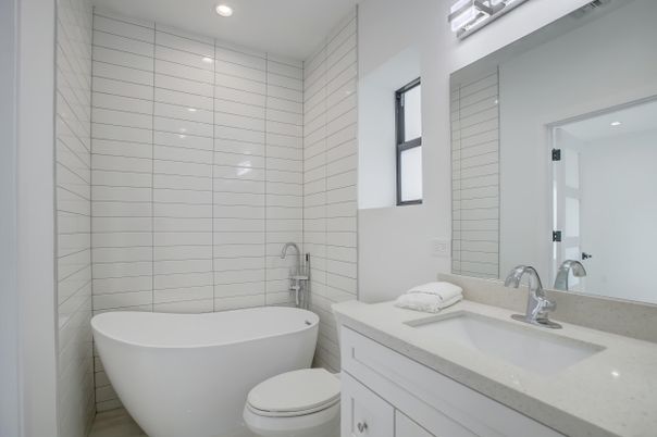 Bathroom, Free Standing Baths, Interior, Recessed Lighting