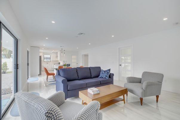 Dining room, Interior, Kitchen, Living room, Pendant Lights, Recessed Lighting