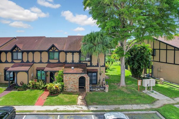 Exterior, Facade, Brick Facade, Tudor Revival