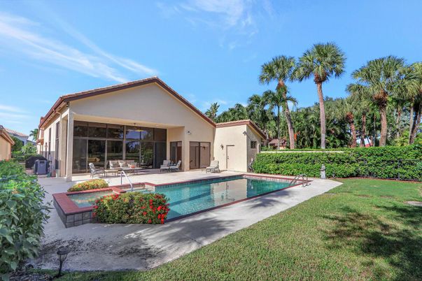 Backyard, Exterior, Pool